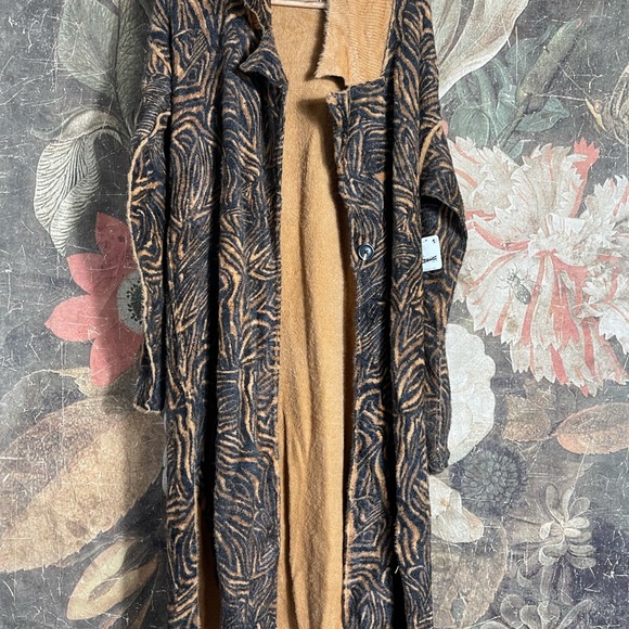 New Free People Long Animal Cardi Duster Sweater Size L - Picture 7 of 7